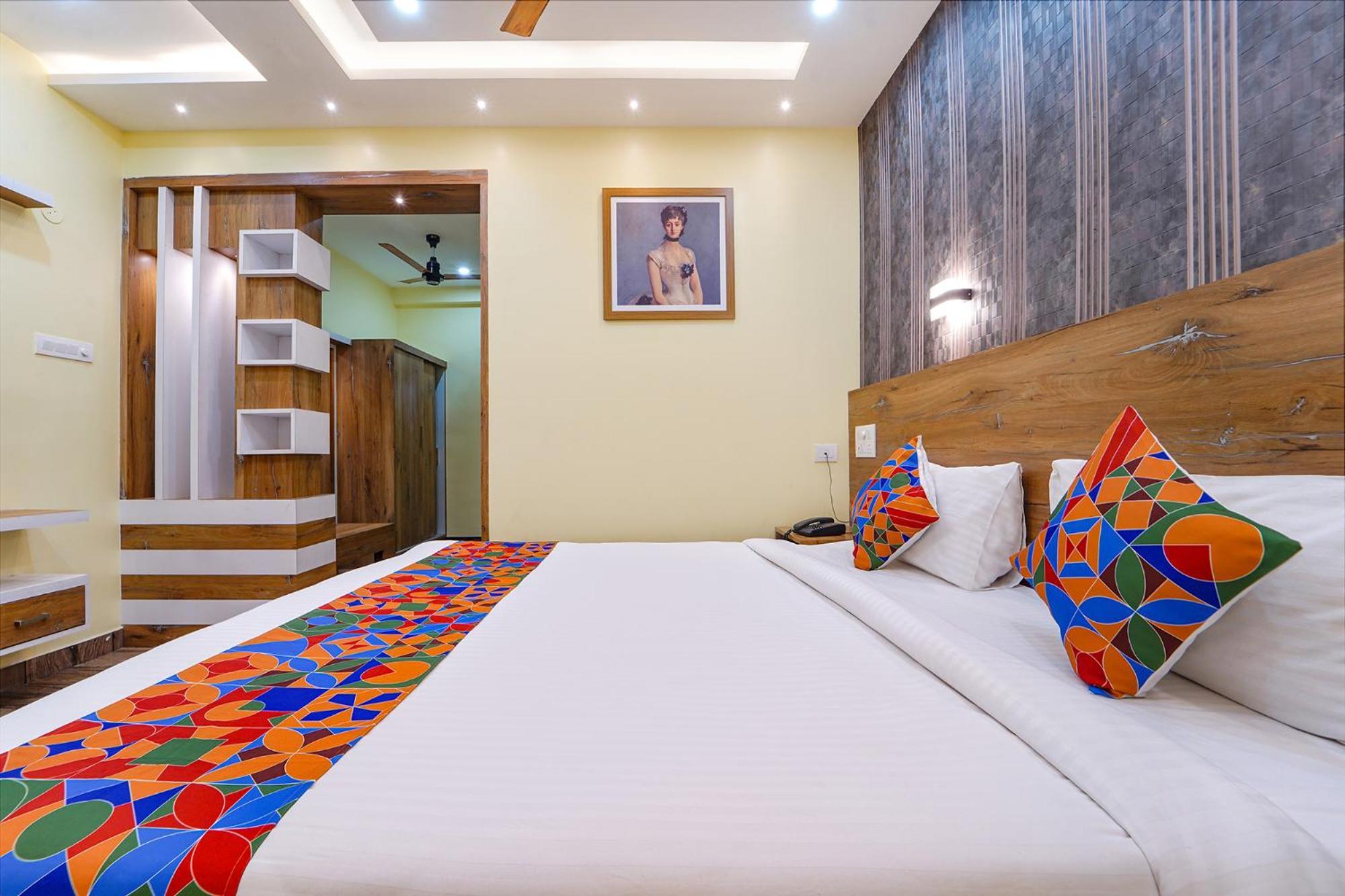 Fabhotel Ink - Nr Coimbatore North Railway Station Eksteriør bilde